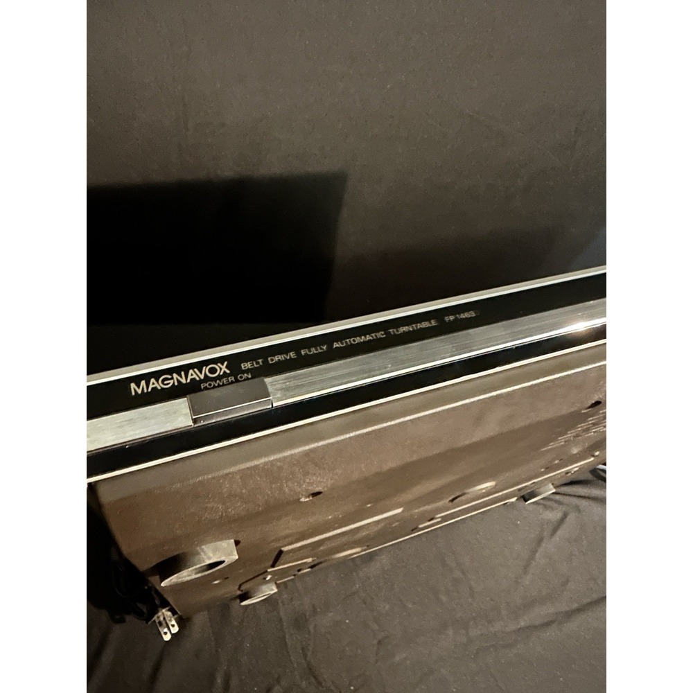 Magnavox FP1463 Turntable AS-IS/Parts - Picture 6 of 8